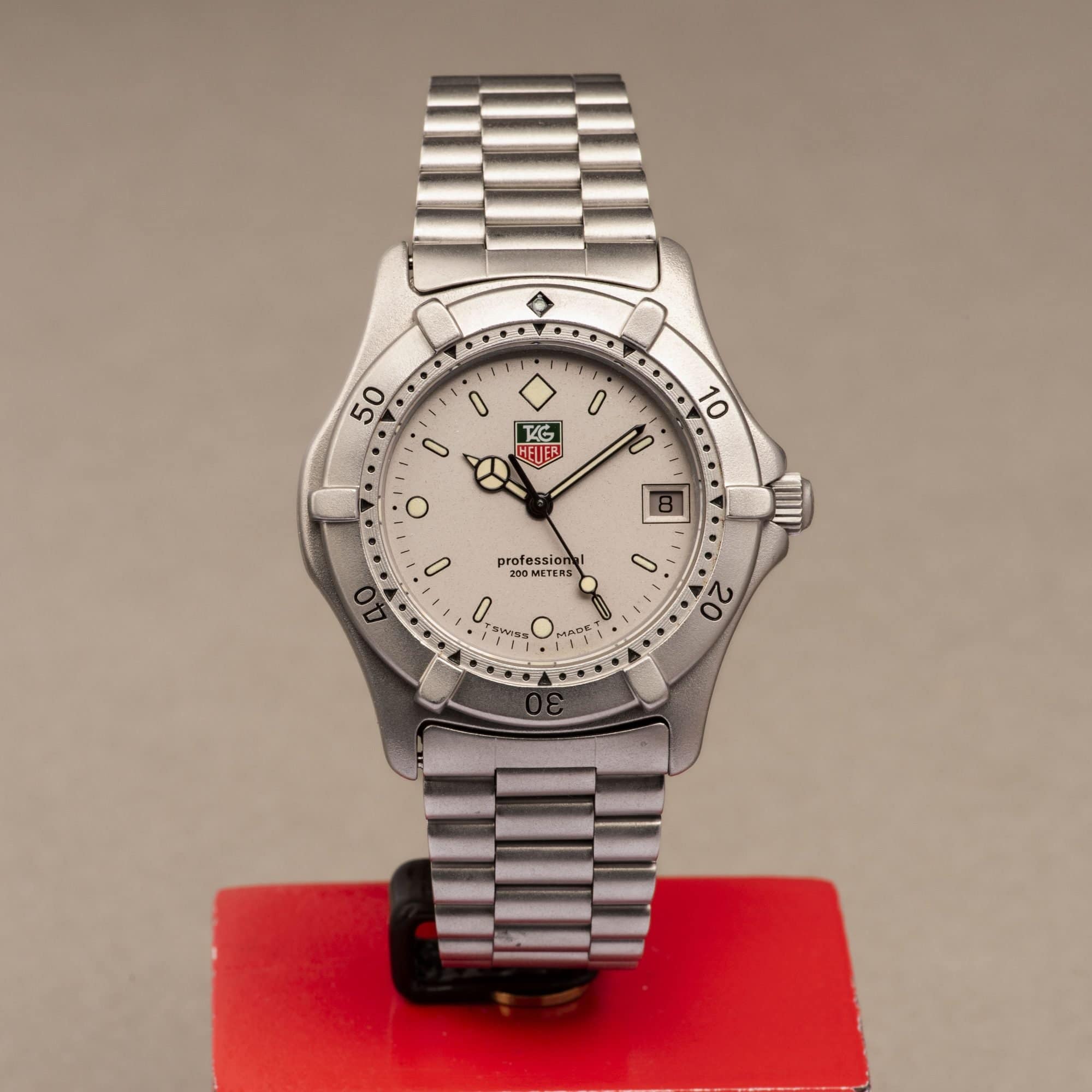 1990's TAG Heuer 2000 Series